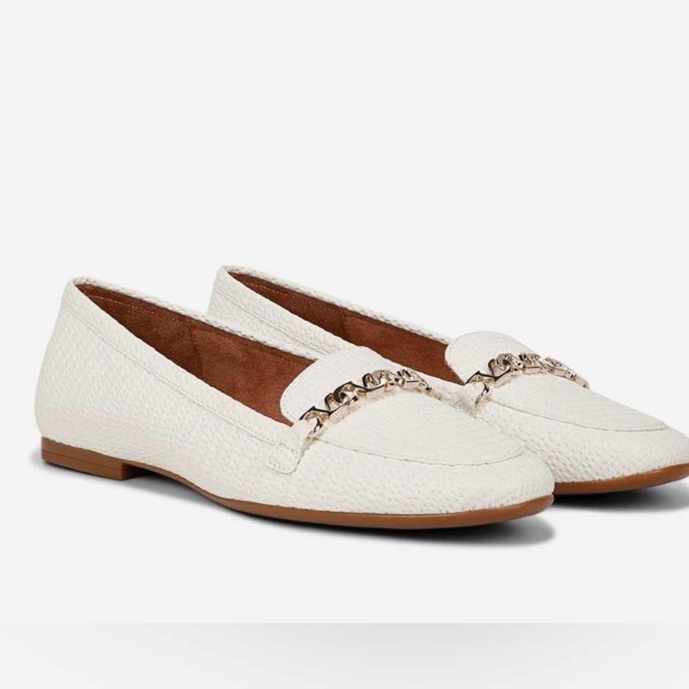 Naturalizer Jemi White Chain Detail Slip on Loafer size 10W